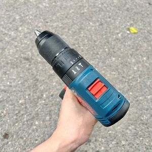 Taladro Percutor Inalámbrico Profesional GSB 185-LI de 18V con Motor sin Escobillas que Ofrece Fácil Manejo y Eficiencia al Atornillar - Product Image 3