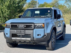 Nouveau Toyota Land Cruiser 2025, base, sans accident, disponible à la vente - Product Image 2