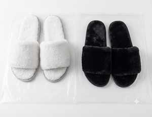 Pantoufles d'hôtel en fourrure pour hommes et femmes, logo personnalisé, multicolores, faites à la main, pour la maison : pantoufles d'intérieur confortables avec bordure en PU - Product Image 3