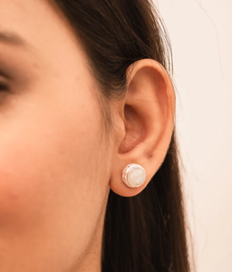 Rainbow Moonstone Gemstone Stud Pendiente Plata de Ley 925 con plateado Pendiente de moda para fiesta de regalo de boda - Product Image 1