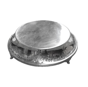Hot New Design Luxury Style Soporte de pastel de aluminio Diseño decorativo en relieve Nuevo estilo Mejor soporte de pastel de bajo precio. - Product Image 4