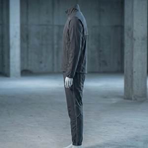 Ensemble de survêtement streetwear premium à capuche pour homme, gris anthracite, 100 % coton, coupe-vent, veste et pantalon, imperméable avec coutures thermosoudées - Product Image 3