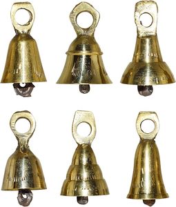 Cloche de Noël en métal finition dorée, ornement élégant pour arbre et décoration de fête, parfait pour le porche ou la décoration extérieure - Product Image 1