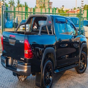 El Mejor Modelo 2019 para Hilux Pickup Truck 4x4 Automático RWD con Asientos de Cuero, Cámara Trasera Oscura y Portaequipajes de Techo de Aleación de Aluminio - Product Image 2