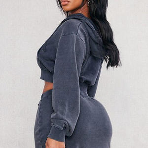 Top corto con capucha para mujer, Top corto ligero personalizado para mujer, Top corto antipillingbreathablehoodies para mujer - Product Image 4