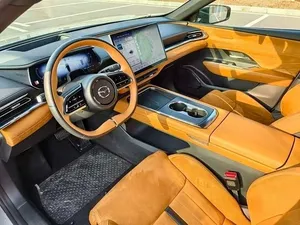 Maxdar E.Z-6 2024, Batería de Litio de 110 kWh, Motor Doble, Tracción en las Cuatro Ruedas, Sedán, Neumáticos R18, Asientos de Cuero, Carga Rápida, Eléctrico, Envío Inmediato, Trasero - Product Image 2