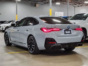 ได้รับการรับรองสะอาดค่อนข้างใช้ BM-W I4 M50สีเทา2024 - Product Image 3