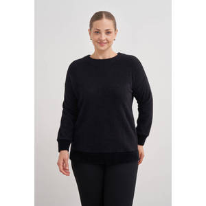 เสื้อคลุมไหมพรมสีดำแบบเรียบง่าย - Product Image 3