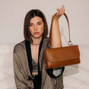 Sac à main en cuir véritable suédé noir, moderne, doux, durable, léger, avec fermeture éclair, sac à main décontracté, sac à bandoulière, sac minimaliste, utilisation quotidienne - Product Image 2