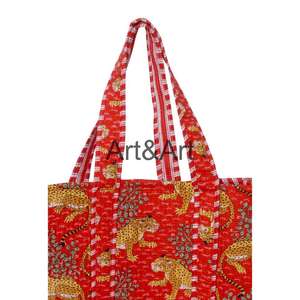 Grand sac fourre-tout en coton matelassé bohème pour femmes, tendance estivale, imprimé floral personnalisé, sac de shopping, sac de voyage, sac à main, sac en gros - Product Image 3