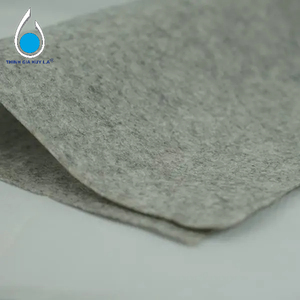 ผ้าสักหลาดโพลีเอสเตอร์แบบม้วน สีเทา เนื้อผ้าไม่ทอ 120 GSM ขนาด 58/60 นิ้ว น้ำหนักปานกลาง ผิวขัดแบบกำมะหยี่  แบบเรียบ - Product Image 4