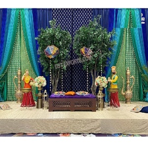 Decoración de escenario Sangeet de estilo tradicional con estatuas estatua Punjabi boda Mehndi escenario Deco diseñador Punjabi tema Mehndi escenario - Product Image 1