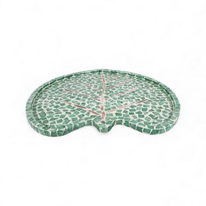 Assiette élégante en nacre artisanale pour la décoration de table et l'usage intérieur, en provenance du Vietnam - Product Image 4