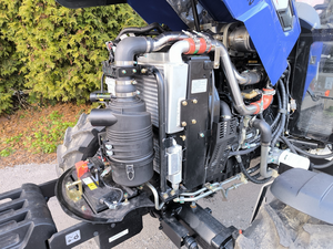 Tractor usado Lovol M504 con cabina de tractor agrícola disponible para la venta a precios muy asequibles en todo el mundo - Product Image 5