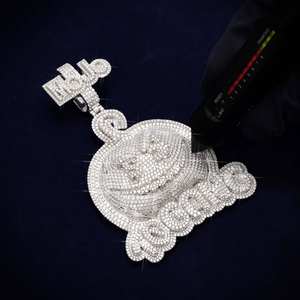 Pendentif personnalisé en moissanite Mojo Pumpkin avec logo, en or 14 carats – Catégorie de produit premium pour pendentifs et breloques - Product Image 2