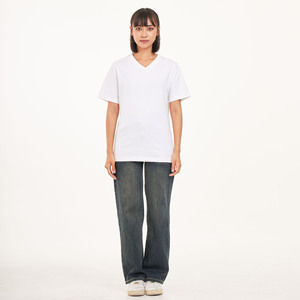 Camiseta informal ligera de algodón 100% para mujer, patrón de estampado de buena calidad, cuello en V/cuello redondo, manga corta, tallas, transpirable, hecho a medida - Product Image 1