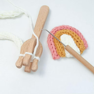 Mango Wood Lucet Knitting Tenedor Respetuoso con el medio ambiente Reutilizable Tenedor de madera Trenzador Woodsy 4 PCS Costura Lucet Tenedor trenzado - Product Image 3