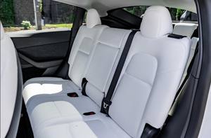 ใช้2023เทสลารุ่น Y ระยะไกล AWD - Product Image 6