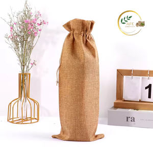 Bolsas de yute para botellas de vino con cordón Bolsa de Yute natural para botellas de vino a precio razonable - Product Image 1