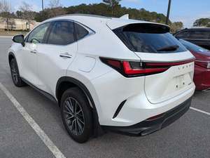 Lesux N X 250 Premium 2024, Tracción Delantera, Transmisión Automática, Asientos de Cuero - Product Image 3