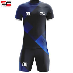 Vente en gros de maillots de football pour enfants, ensemble d'uniformes de football en polyester personnalisés, uniformes de football d'entraînement respirants pour garçons - Product Image 3