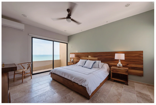 สีน้ำตาล