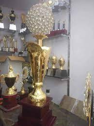 Trophée antique en métal ancien trophée de super qualité design unique pour l'école de cadeaux - Product Image 6