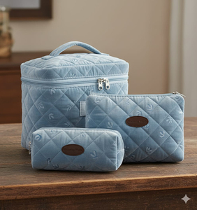 Elegant Luxury PU Material Made Cosmetic Bag for Women Travel-Friendly <b>Makeup</b> Organizer for <b>Case</b> Zipper Eco-Friendly Large - Product Image 1