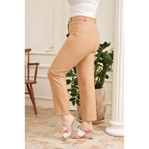 Pantalones de Invierno para Mujer Talla Grande RMG, Mezcla de Tela de Visón, Poliéster y Elastano - Pantalones Cómodos y Elegantes para Uso Diario - Product Image 3