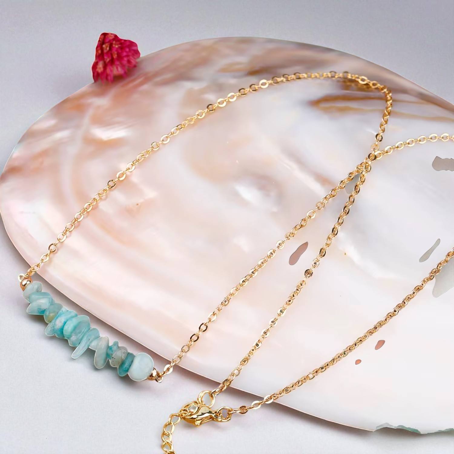 แอมะซอไนต์