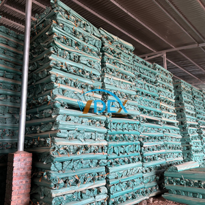 Palo de escoba de madera de Vietnam para limpieza de cocina Artículo doméstico fácil de usar con escobas y recogedores de PVC y plástico - Product Image 6