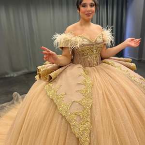 Elegante Vestido de Novia de Satén de Primera Calidad, Diseño Tradicional Turco Hecho a Mano, Cintura Natural, Largo hasta el Suelo, con Cuentas - Product Image 4