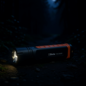 Linterna LED de Alta Luminosidad con Carga Inalámbrica, Bolsas y Estuche Impermeables - Product Image 3