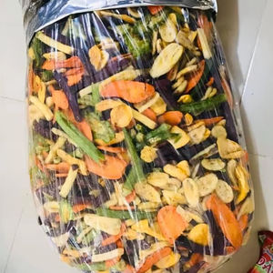 Mezcla de Frutas Deshidratadas Premium de Vietnam, Refrigerio Saludable, Proveedor Mayorista, Precio de Fábrica - Product Image 1