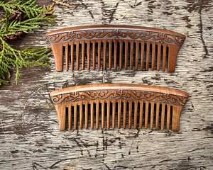 Peine para Cabello de Madera de Sándalo de Primera Calidad con Fragancia Natural, Estimulante del Cuero Cabelludo, Acabado Pulido Ecológico, Precios Económicos - Product Image 2