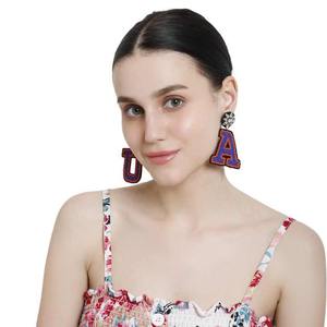 Boucles d'oreilles pendantes de style vintage de créateur exclusif 2025 nouvelles boucles d'oreilles créoles brodées à la main élégantes de l'Inde pour le jour du match - Product Image 3