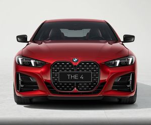 BMW Série 3 330i d'occasion, automatique, pick-up 3 portes, sièges en cuir, traction avant, pneus R18, 2020, 1-25000 miles, toit ouvrant - Product Image 1