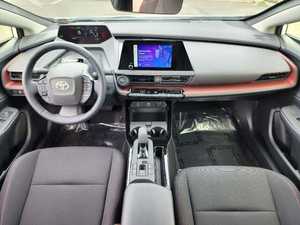 Prius Prime SE FWD 2024 con bajo kilometraje y precio asequible, en stock, listo para envío. - Product Image 5