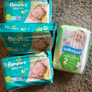 Pañales Pampers Active Baby al por mayor con cintura elástica para bebés que gatean y caminan, en cajas a granel para exportación - Product Image 3