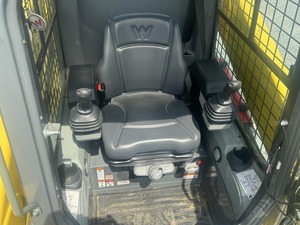 2019 Wacker Neuson SW32 Skid Steer Loader Mini chargeur frontal usagé avec pompe hydraulique Moog et composants de base Moteur et roulement - Product Image 4