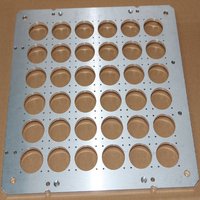 Bagian Logam Lempengan Baja Tahan Karat Anodized Pengolahan Layanan Pemotongan Laser Lembaran Logam