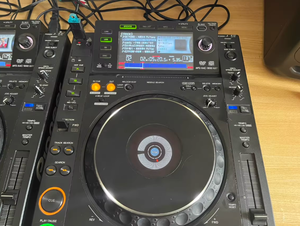 Un Par de Tocadiscos <span class=keywords><strong>Pioneer</strong></span> <span class=keywords><strong>CDJ</strong></span> <span class=keywords><strong>2000</strong></span> Compatibles con CD/USB y Software Rekordbox - Product Image 6