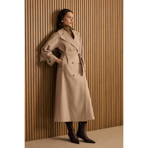 Manteau trench imperméable beige pour femme avec doublure en cachemire et rembourrage en laine - Product Image 1