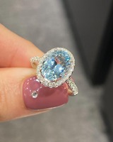 Bague de fiançailles et de mariage classique en argent sterling 925 plaqué or 14 carats avec aigue-marine ovale de laboratoire sertie à griffes, idéale pour les occasions festives