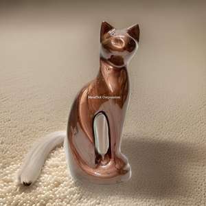 Conception personnalisée chat Figurine animal crémation urne émail couleur métal décoratif cendres funéraires souvenir mémorial animal cendres urne - Product Image 3