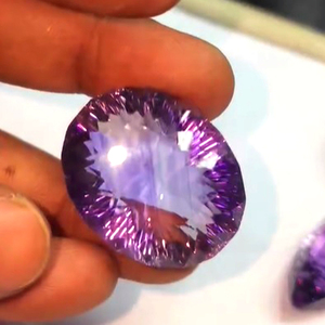 4 Pcs d'Améthyste Naturelle 33mm à 36mm Poire Ovale Découpée au Laser 440 Cts Lot Iroc Ventes Pierres Précieuses Lâches de Haute Qualité US $426 pour Tous - Product Image 4