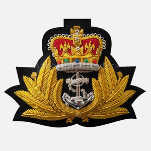 BADGE D'OFFICIERS DE LA MARINE ROYALE BRODÉ À LA MAIN - Product Image 1