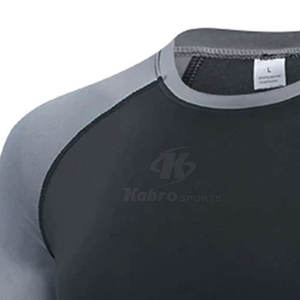 T-shirts de compression légers pour hommes avec manches courtes Impression personnalisée Tissu tricoté - Product Image 4