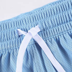 Pantalones cortos de baloncesto para hombre sublimados para jóvenes Premium personalizados, ropa deportiva, pantalones cortos de baloncesto con estampado de malla vintage con tu propio logotipo - Product Image 3