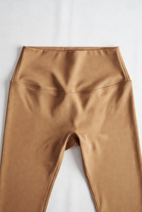 กางเกงโยคะเนื้อผ้านุ่มยืดหยุ่น เอวสูง สำหรับผู้หญิง ออกกำลังกาย ฟิตเนส วิ่ง และฝึกซ้อม - Product Image 3